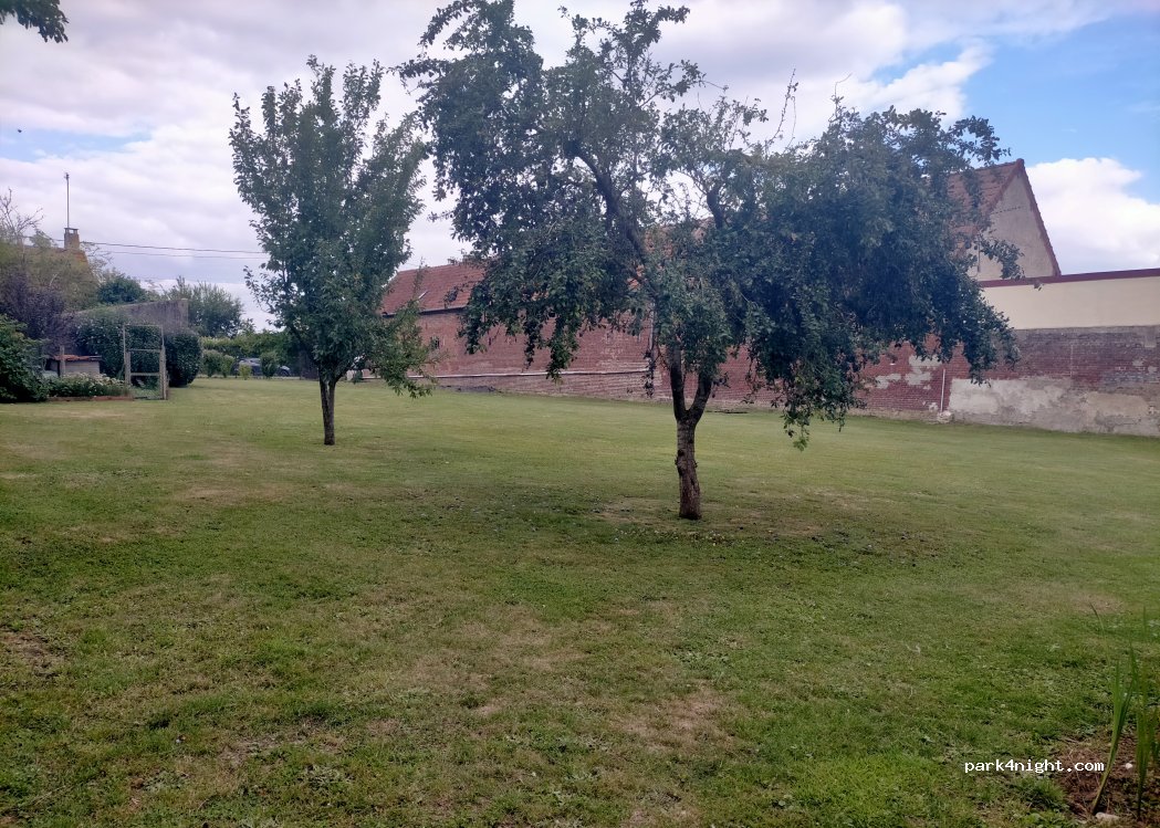 (60310) Crapeaumesnil - Grande Rue — foto