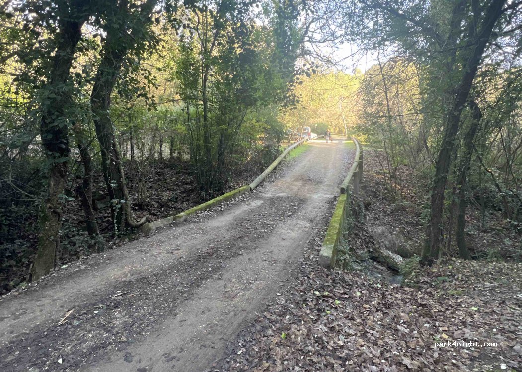 (06560) Valbonne - Piste du Moulin de l'Ange — foto 5