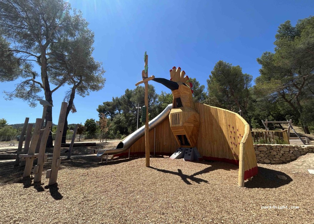 (13640) La Roque-d'Anthéron - Avenue de la Libération — foto 3