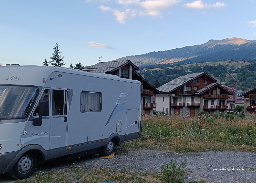 (10054) Cesana Torinese - Via Giovan Battista Armand — foto 4