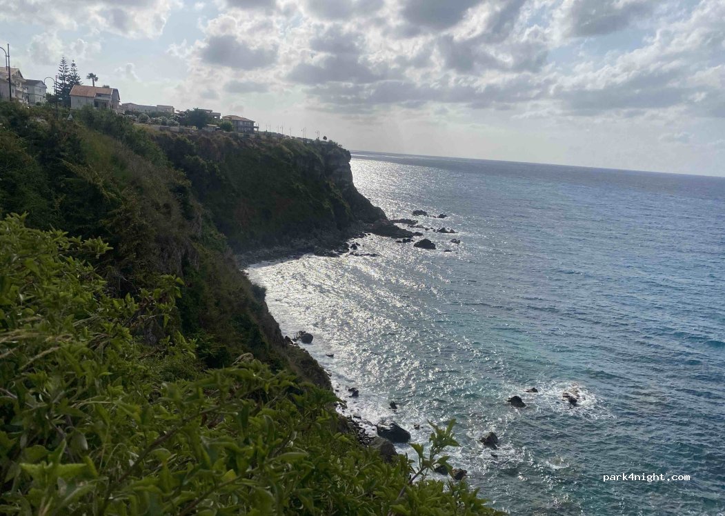 (89817) Briatico - Via Lungomare — foto