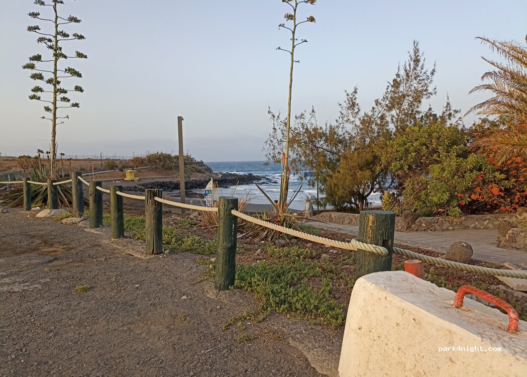(35212) Telde - Paseo Marítimo de La Garita — foto 2