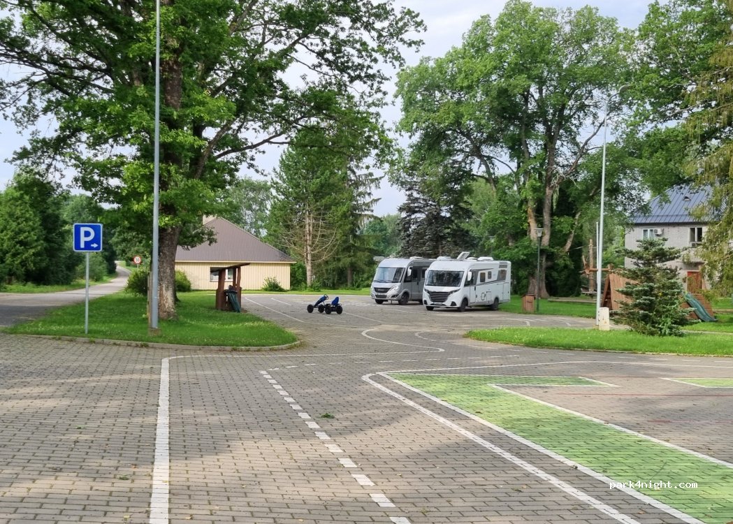 (64231) Leevi - Kooli — foto