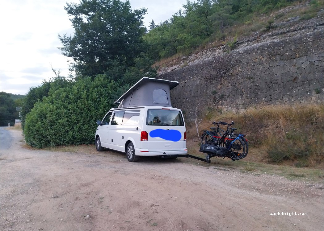 (24440) Saint-Avit-Sénieur - D 26 — foto