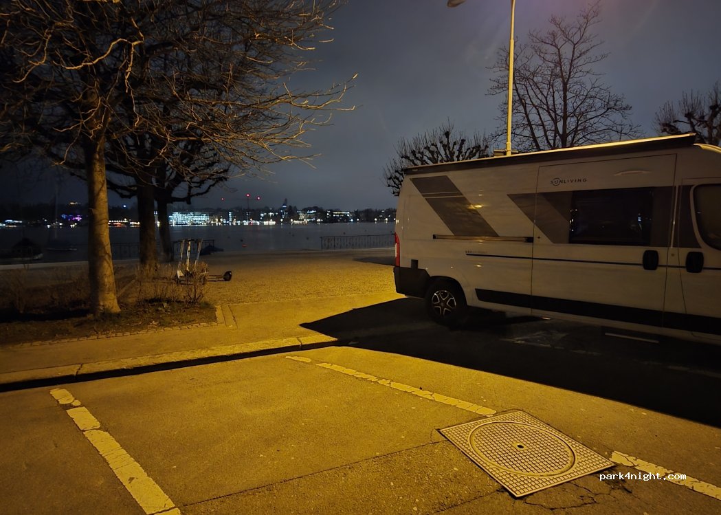() Zurich - Seefeldquai — foto 2