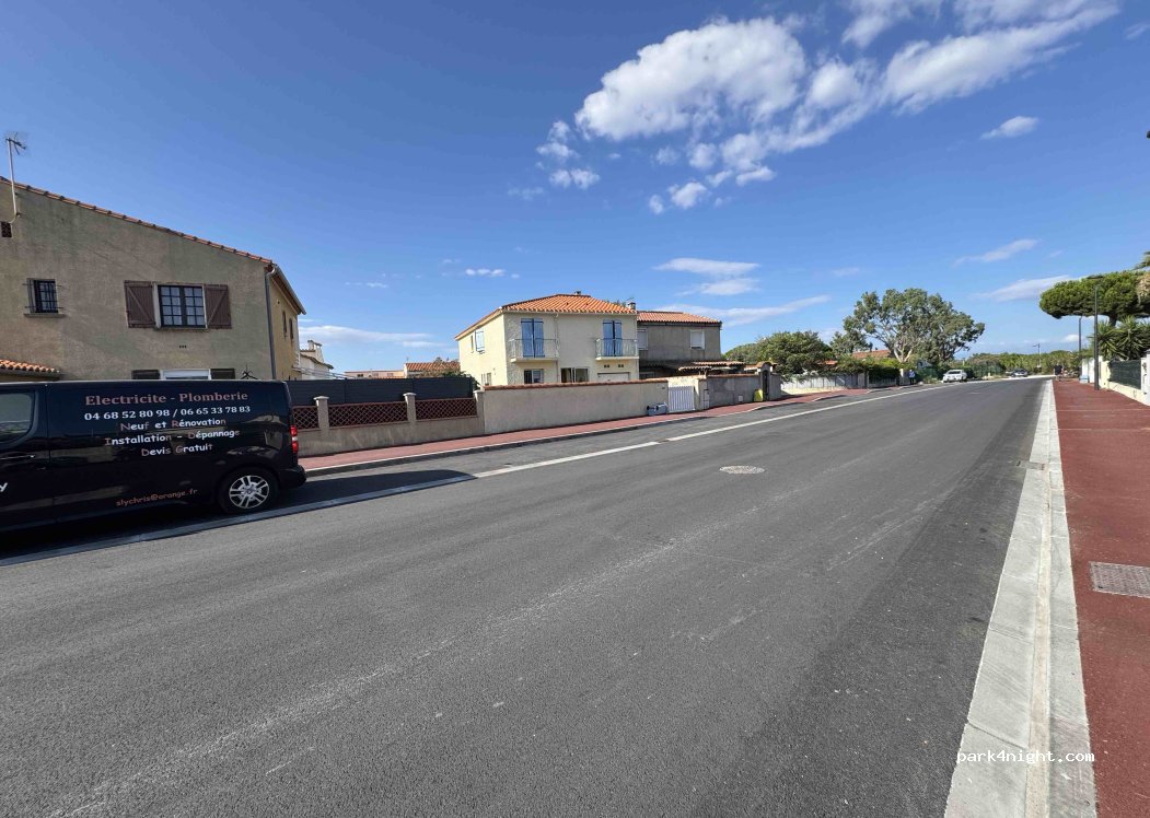 (66420) Le Barcarès - Avenue des Corbières — foto 2