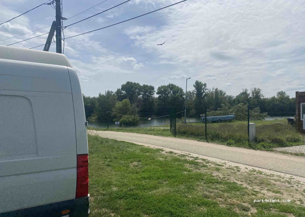 (3433) Nyékládháza - Vadvirág utca — foto 2