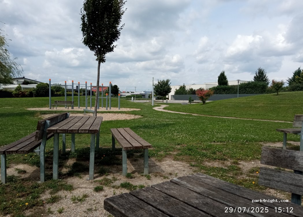 (7121) Weiden am See - Seegrund — foto