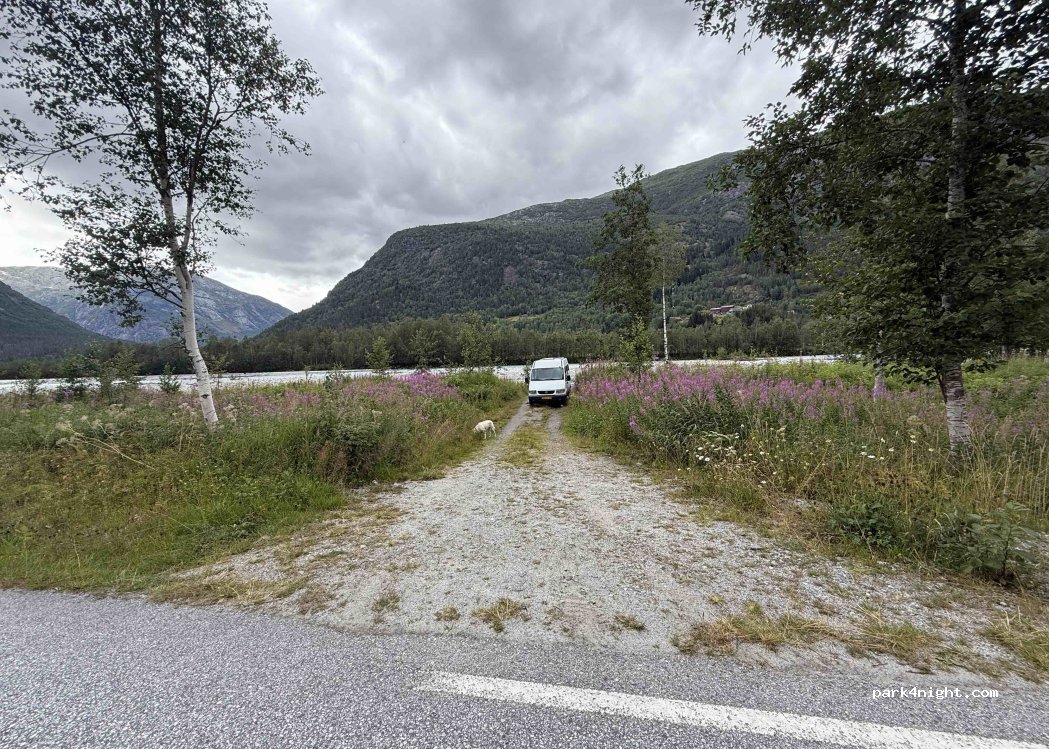 (6871) Gjerde - Jostedalsvegen — foto
