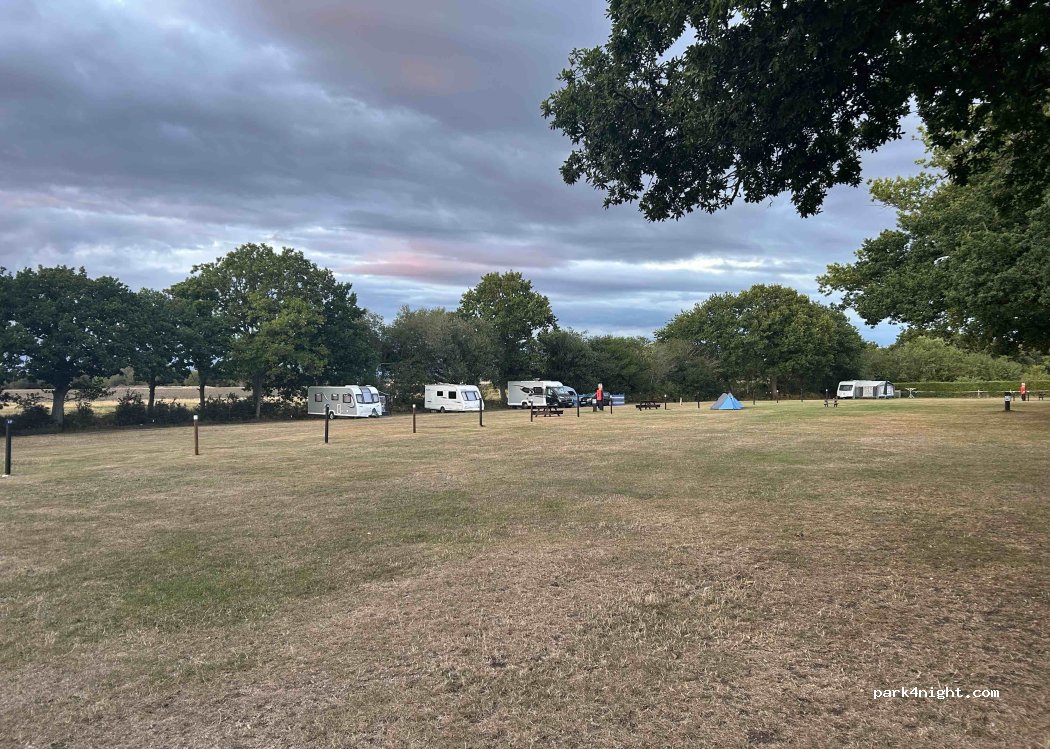Ridge Farm Camping and Caravan Park — foto