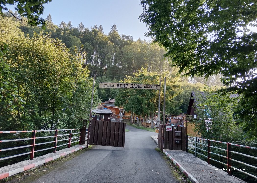 Kemp a Penzion Bystricka — foto