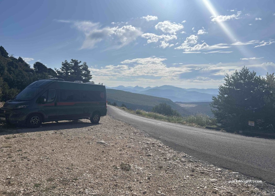 (04120) La Palud-sur-Verdon - Route des Crêtes — foto 2