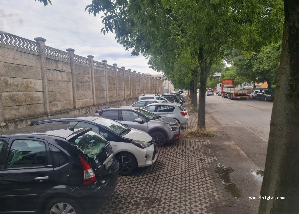 (37135) Verona - Viale del Commercio — foto