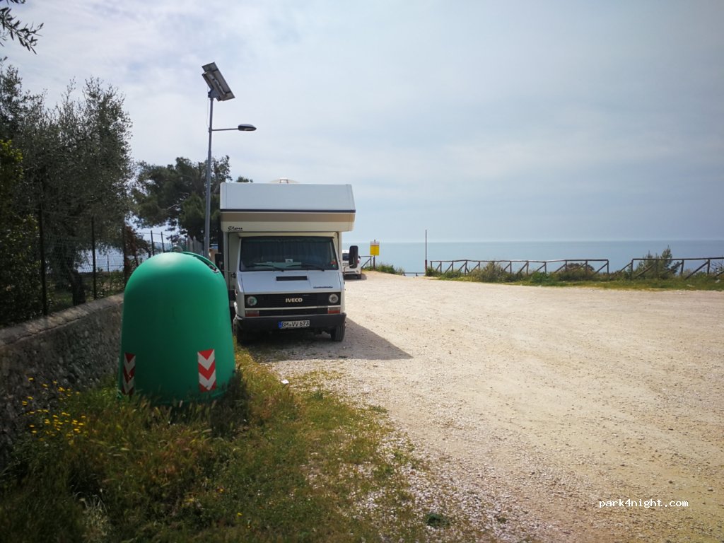 (71037) Monte Sant'Angelo - Contrada ChiancaMassitto — foto 2
