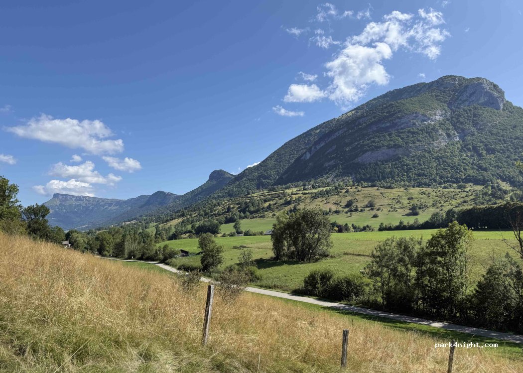 (73190) La Thuile - Unnamed Road — foto 2