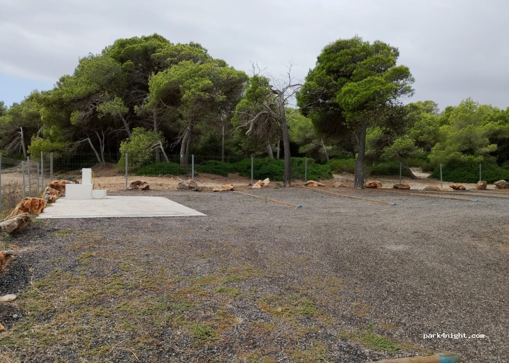 Áreas camper y de autocaravanas en Mallorca — foto 5