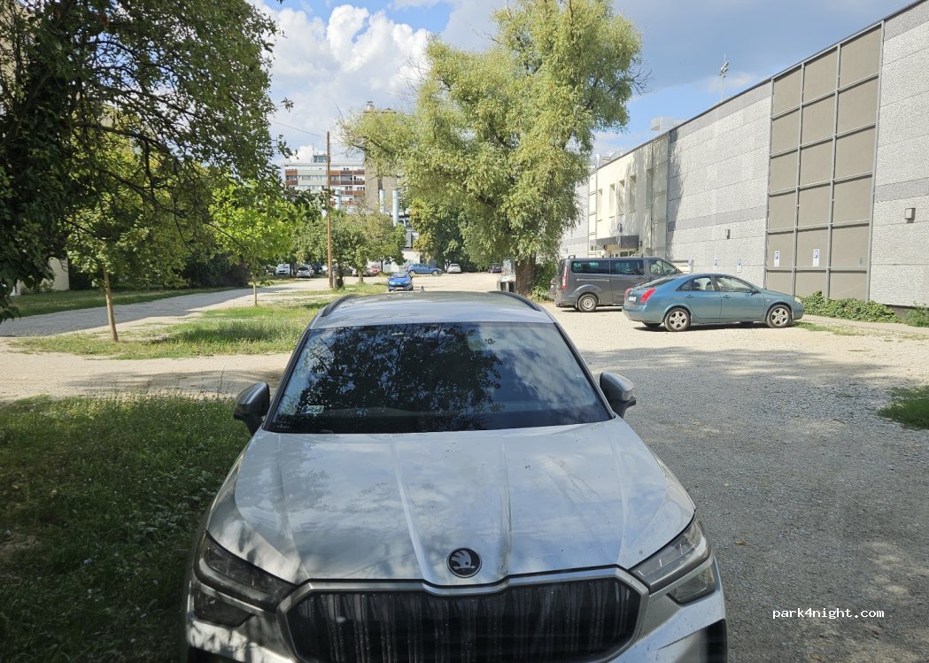 (3300) Eger - Unnamed Road — foto