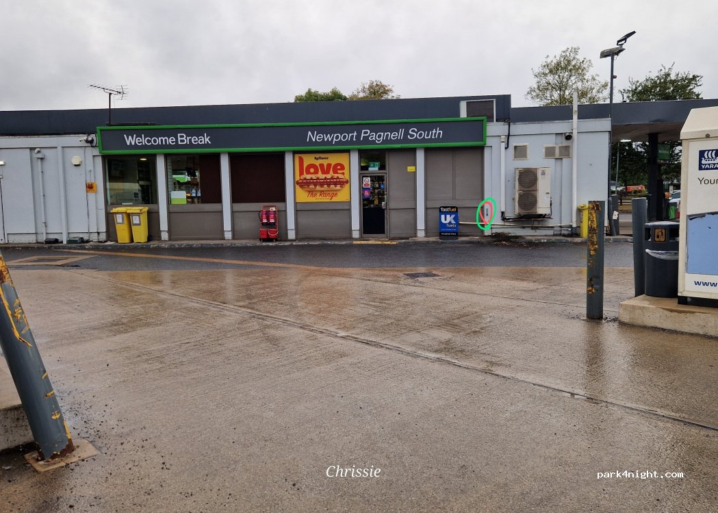 (MK16 8DS) Newport Pagnell - Welcome Break Newport Pagnell Services — foto 2