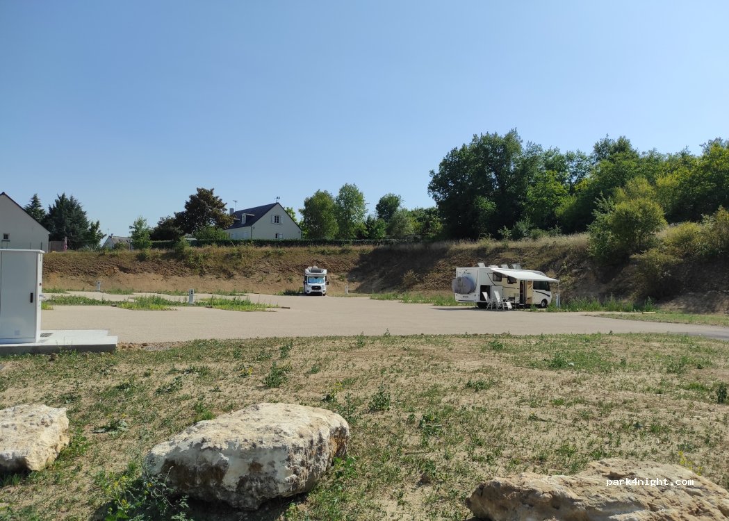(37600) Perrusson - 53 BIS Av. de la Cloutière — foto