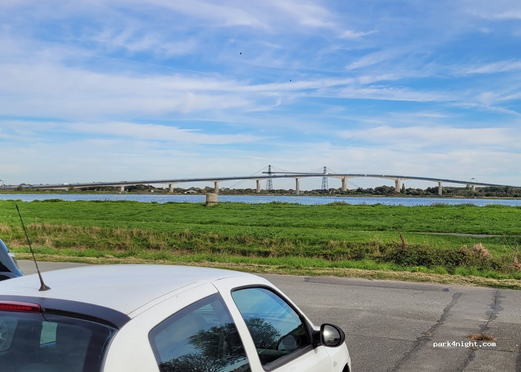 (17300) Rochefort - Chemin de Charente — foto 2