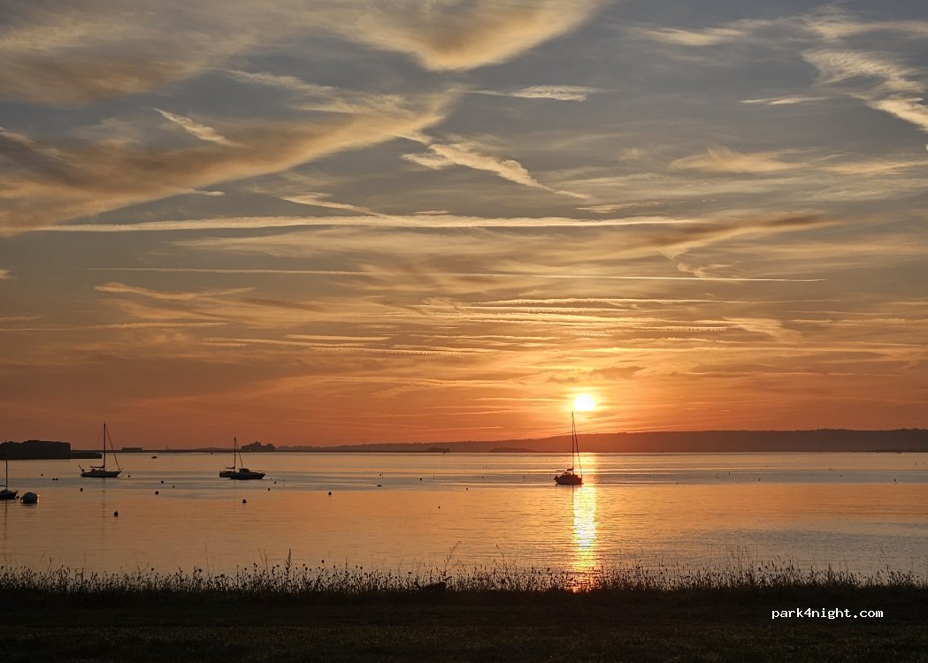 (50460) Cherbourg-en-Cotentin - Rue du Port — foto 4