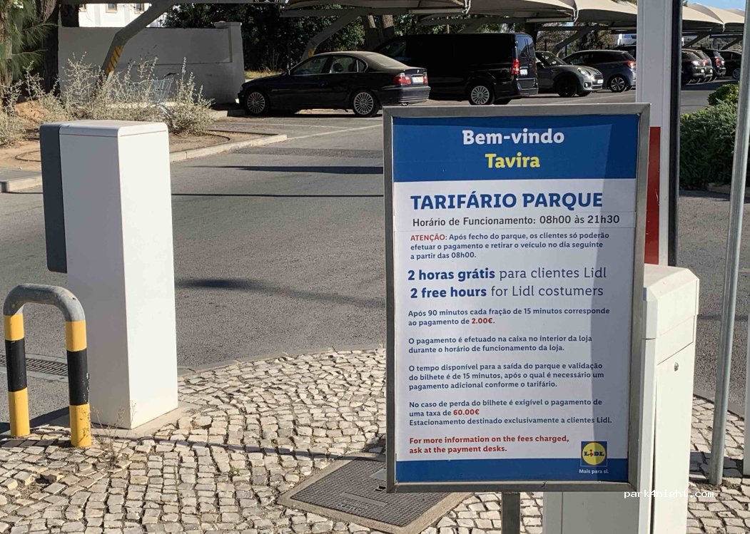 (8800-412) Tavira - Largo de Santo Amaro — foto