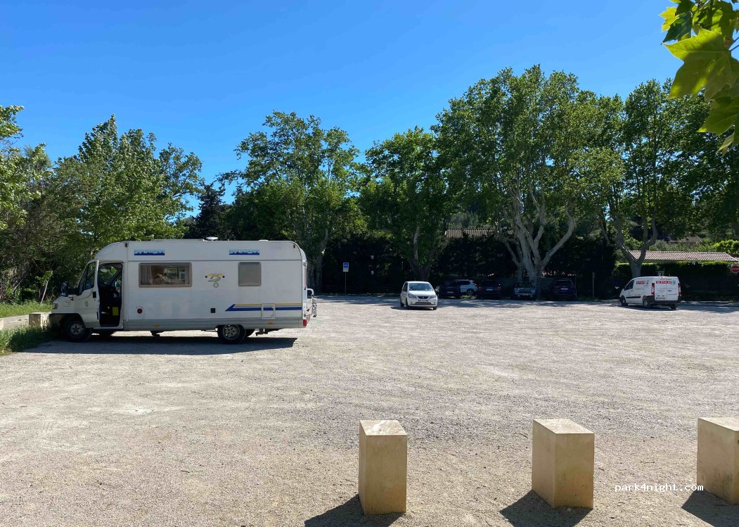 (13520) Paradou - 5064A Route de Saint-Roch — foto 2