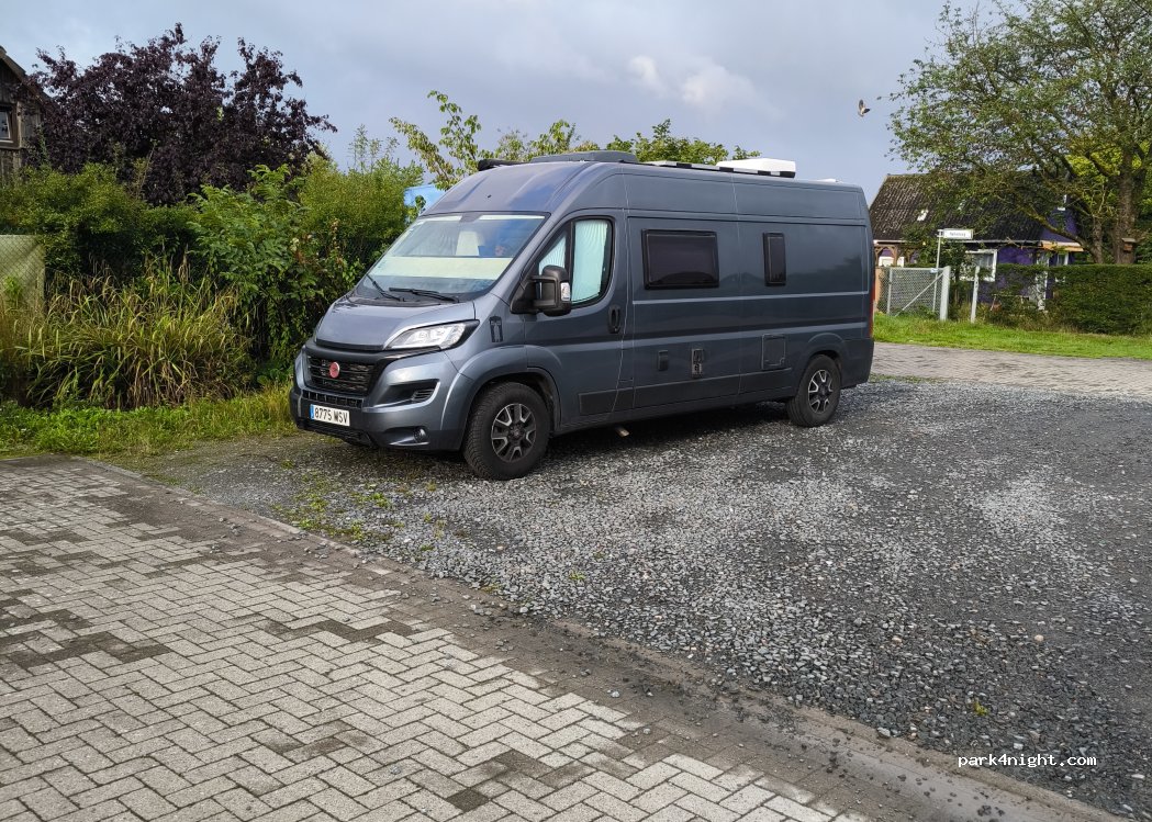 (30167) Hanover - In der Steintormasch — foto