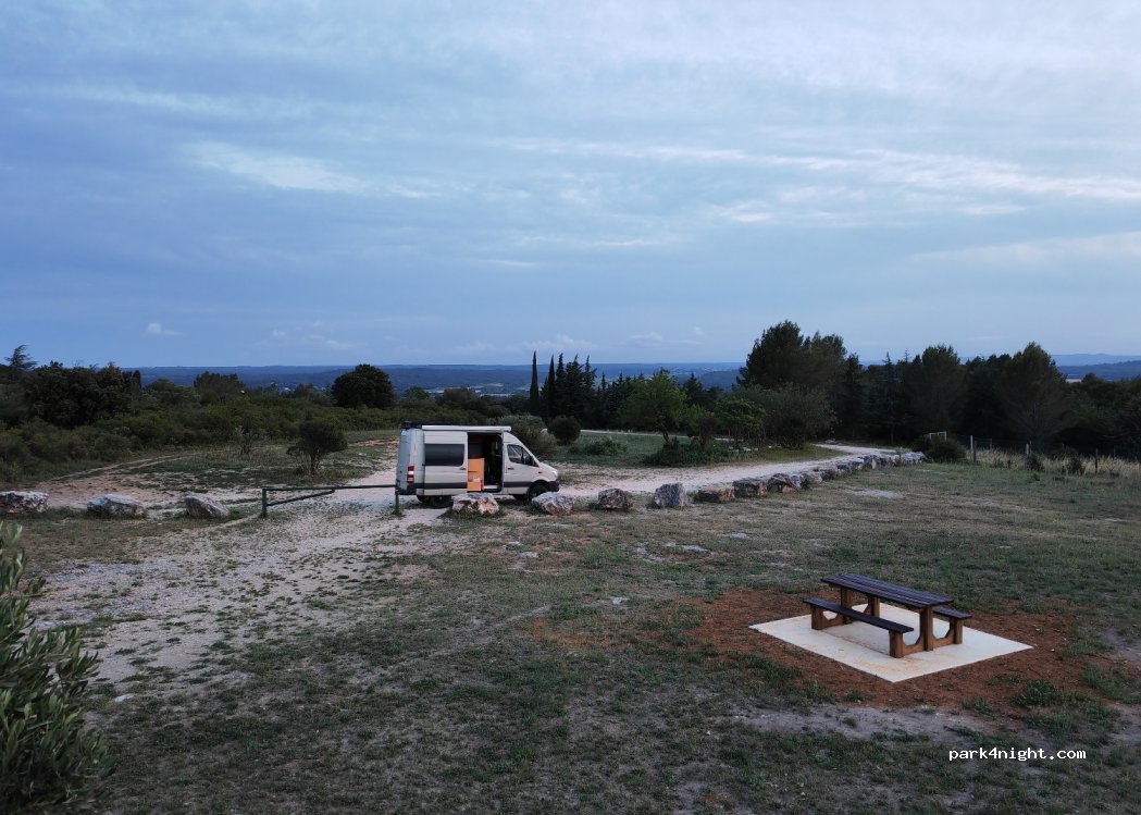 (30700) Uzès - La Garrigue — foto 3