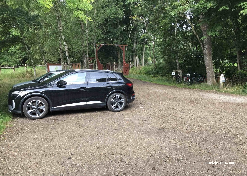 (4300) Holbæk - Ladegårdsalleen — foto