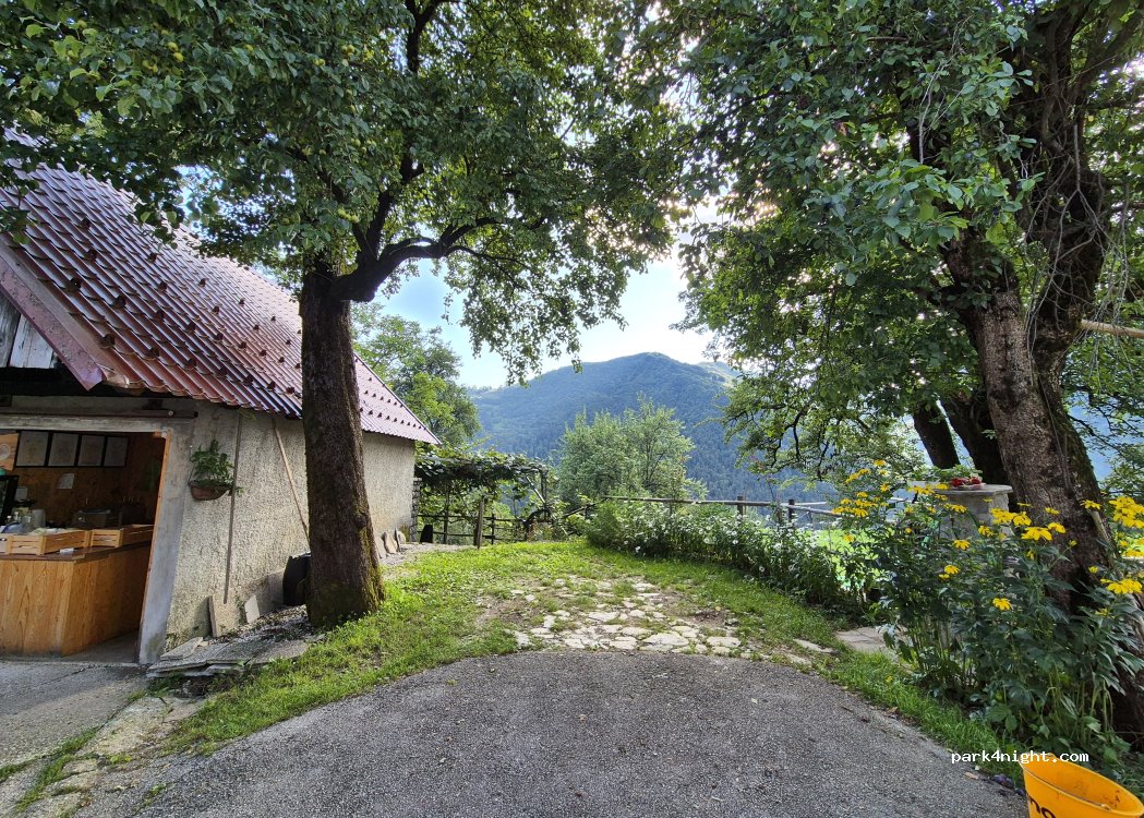 (5220) Tolmin - — foto