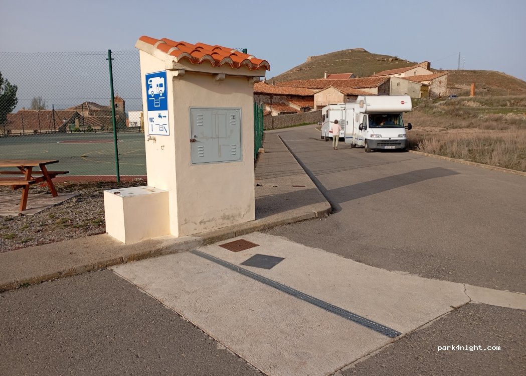 (44146) Monteagudo del Castillo - 17 Calle Santa Bárbara — foto 4