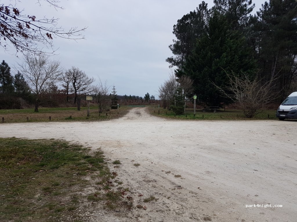 (37290) Bossay-sur-Claise - Sainte-Catherine — foto 2