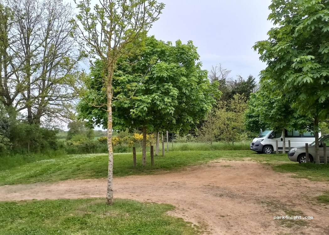 (79330) Luché-Thouarsais - 3 Rue du Village — foto 3