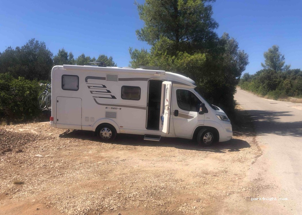 (20270) Vela Luka - 69060 — foto