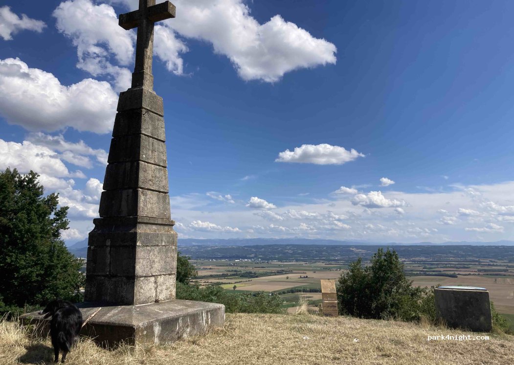 (38260) Ornacieux-Balbins - Chemin du Château — foto
