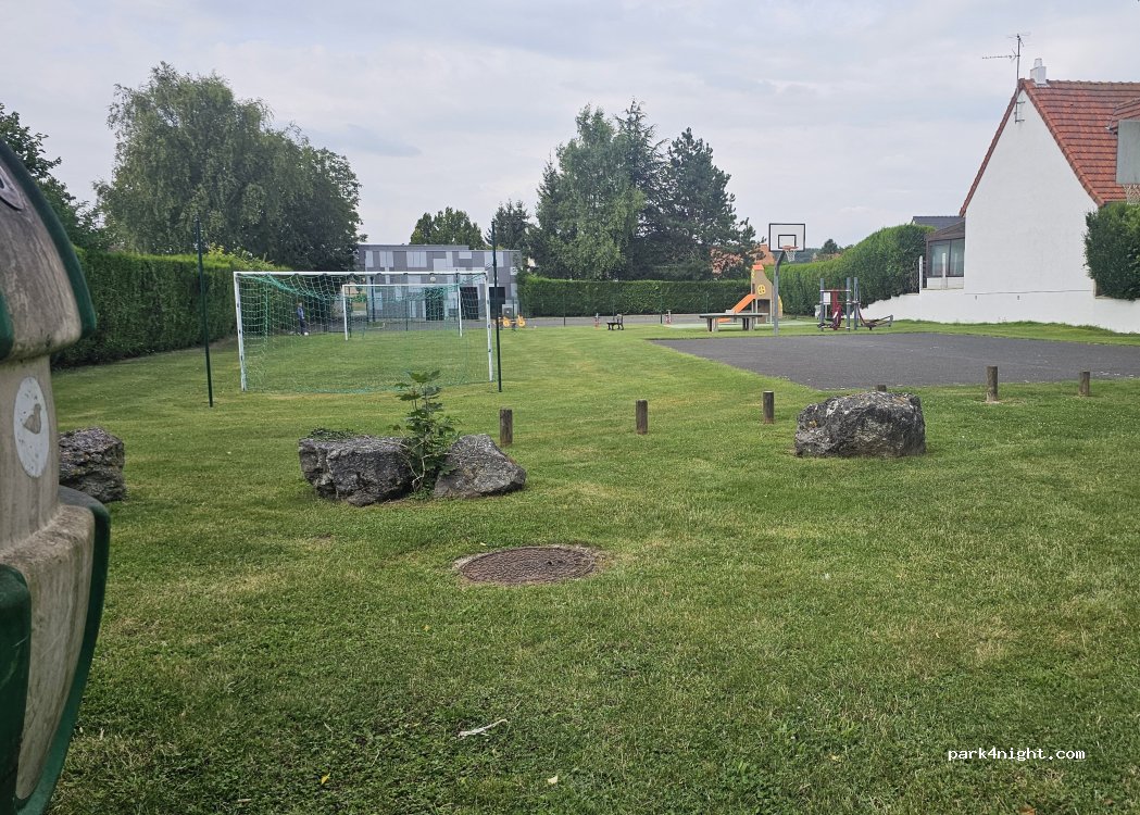 (80450) Camon - Rue Martin Luther King — foto 2