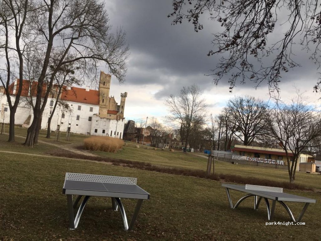 (690 02) Břeclav - 3 Pod Zámkem — foto 2
