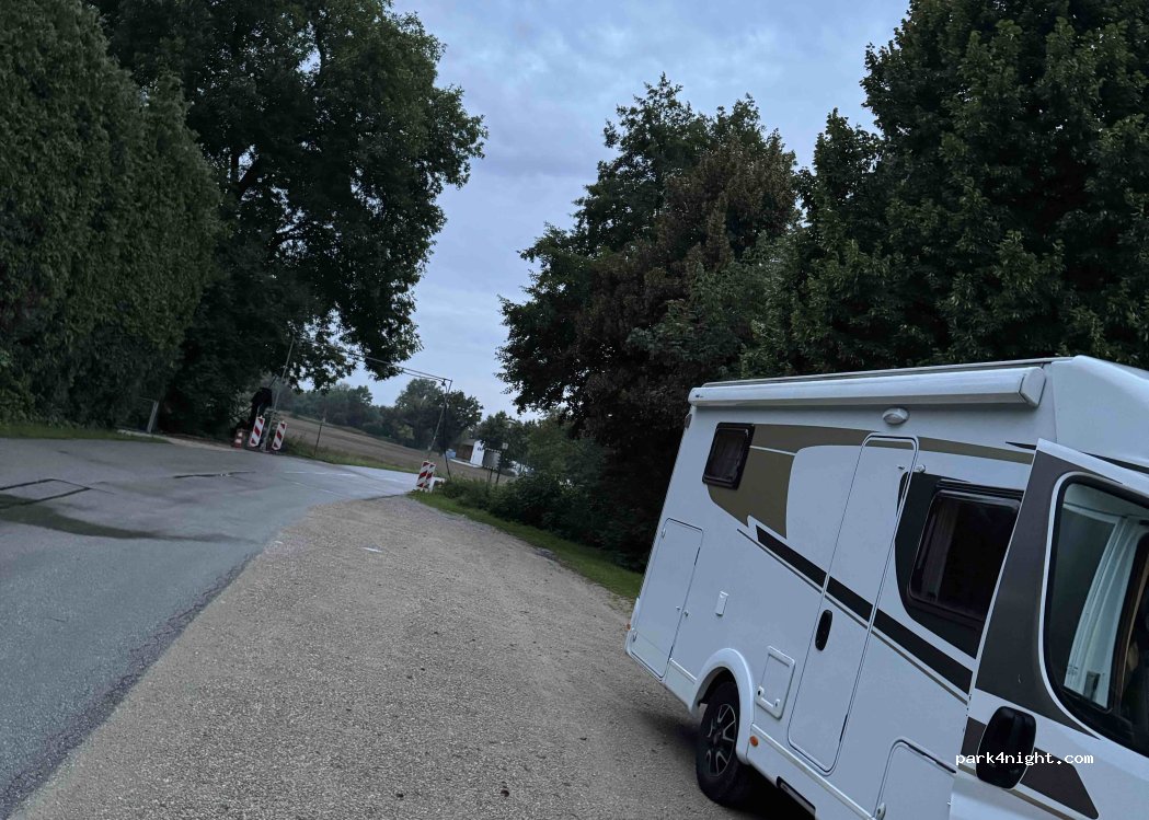(85391) Allershausen - Am Amperknie — foto 2