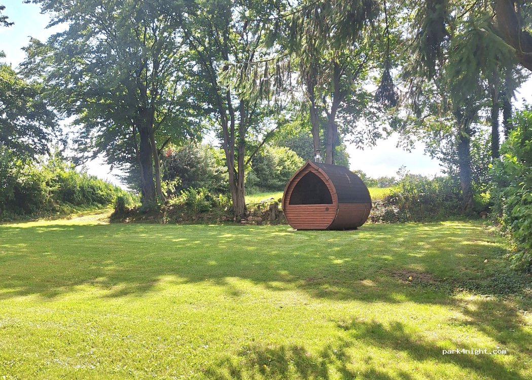 (24329) Grebin - OT Treufeld — foto