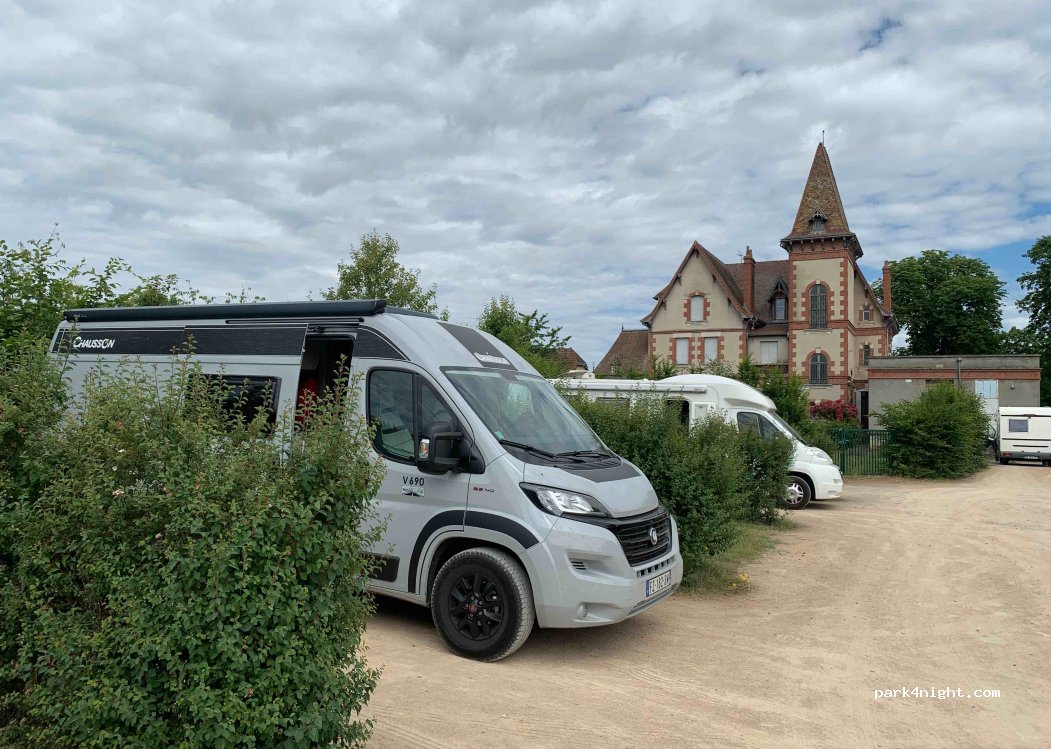 (03230) Chevagnes - 1 N Route Nationale — foto 2