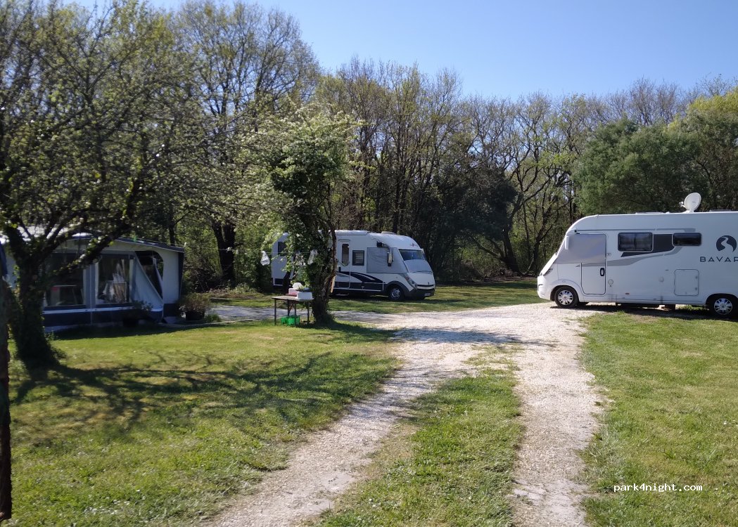 (17480) Le Château-d'Oléron - D 240 — foto 3