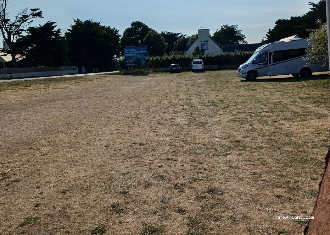 (29120) Plomeur - Unnamed Road — foto