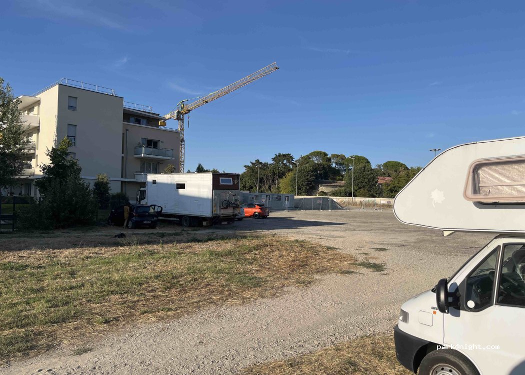 (84200) Carpentras - Rue Colette — foto