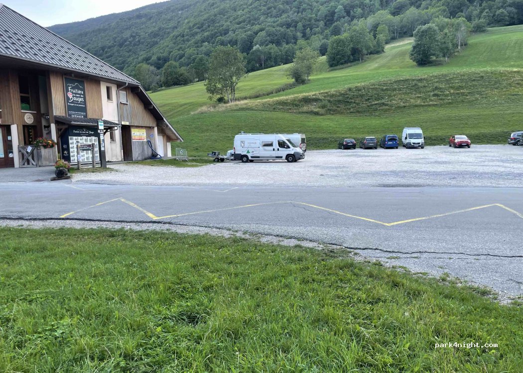 (73340) Aillon-le-Jeune - D 206 — foto 2