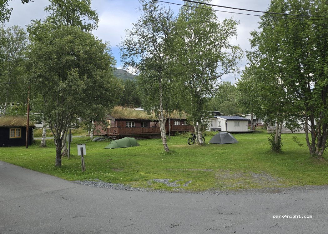 Oppdal camping Halsetløkka — foto