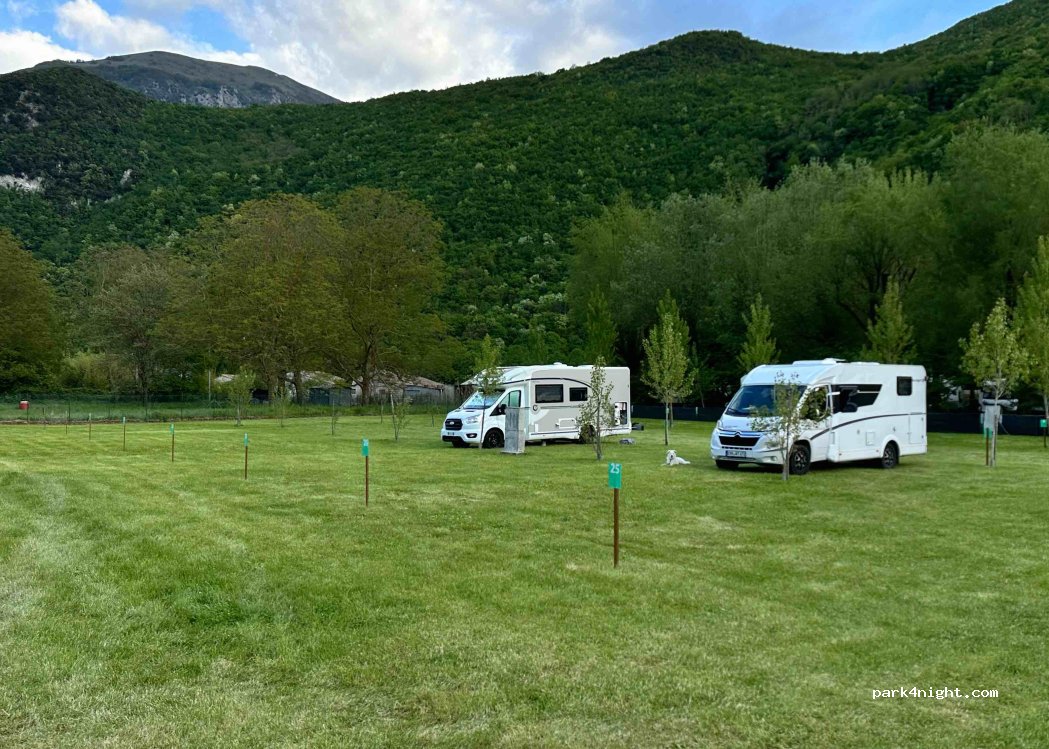 (62025) Pioraco - 90 Strada Septempedana — foto 4