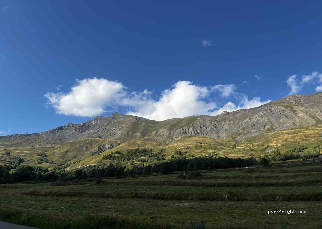 (05480) Villar-d'Arêne - D 207 — foto 2