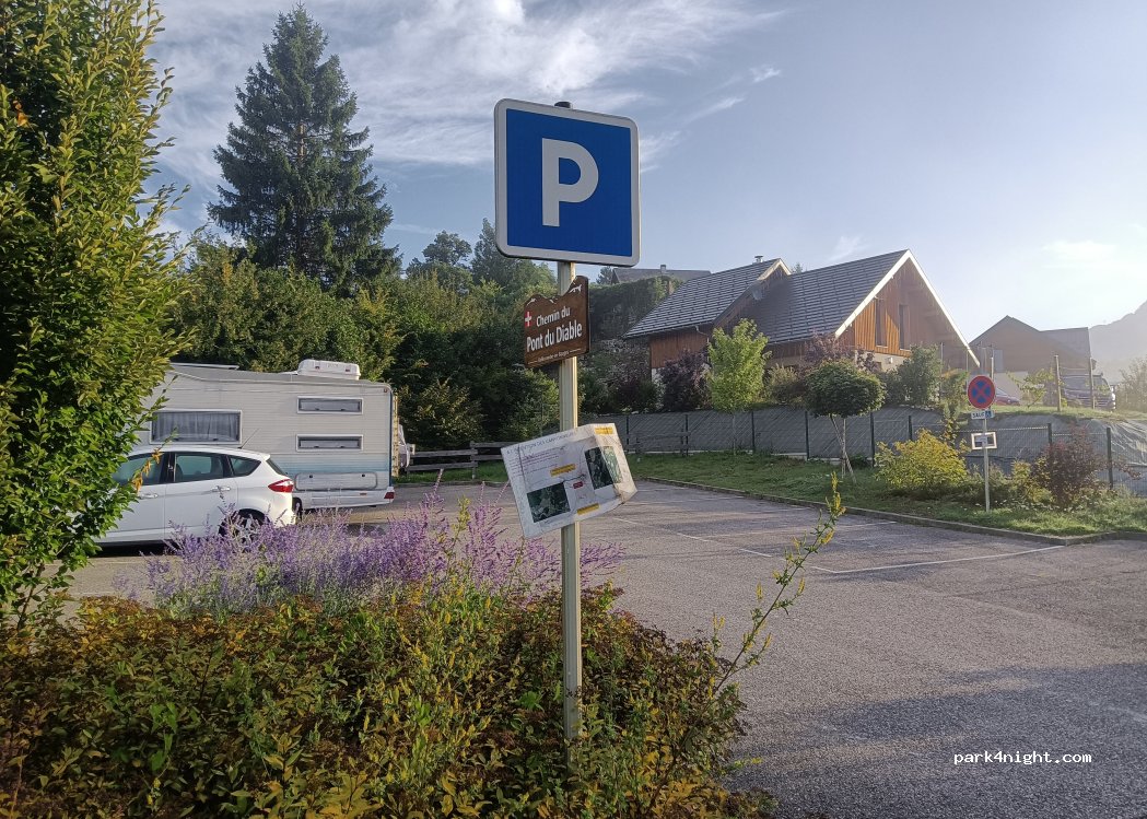 (73340) Bellecombe-en-Bauges - D 912 — foto 2