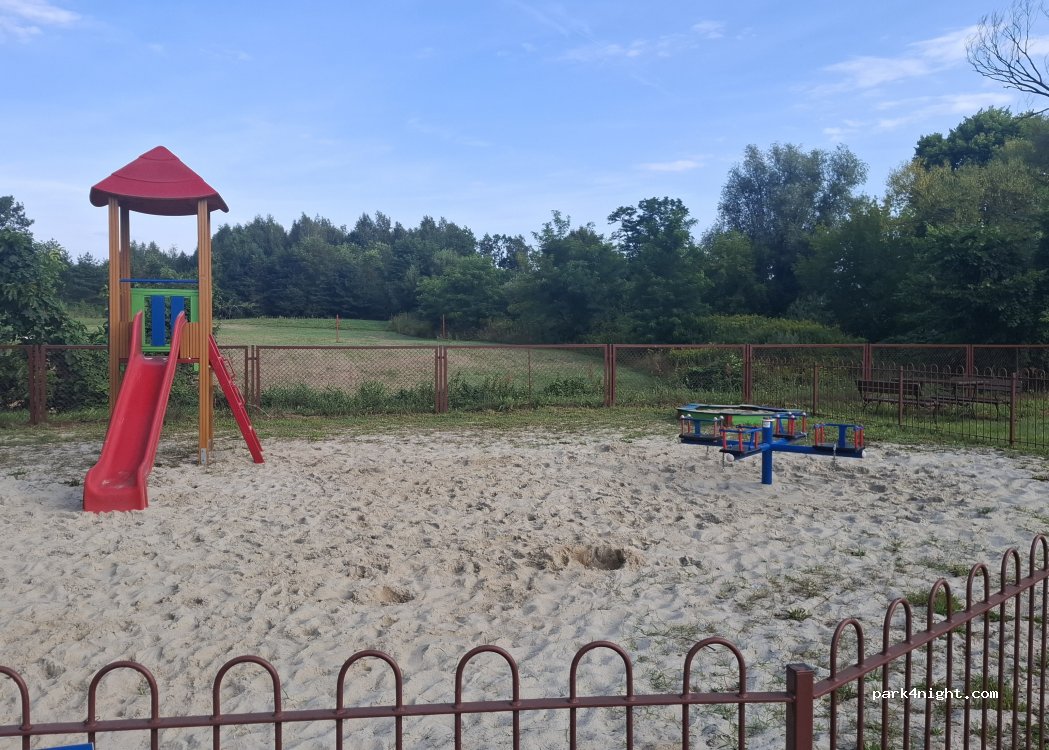(37-310) Nowa Sarzyna - — foto 2